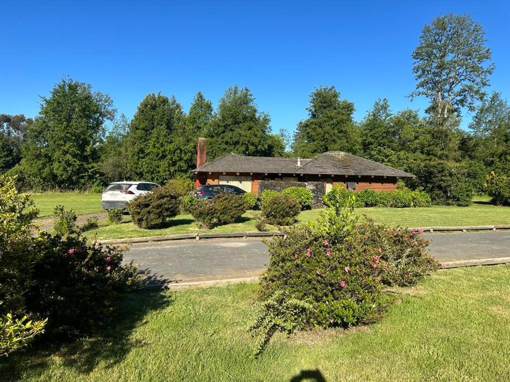 Cabanas Altos Del Lago Pucon Bagian luar foto